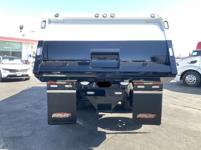 2026 Peterbilt 589-4