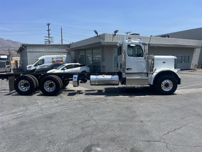 2026 Peterbilt 589-11
