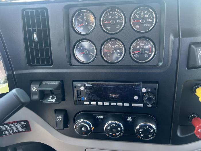 2026 Peterbilt 589-30