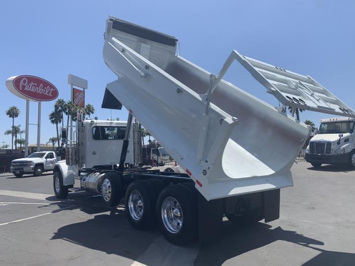 2026 Peterbilt 589-9