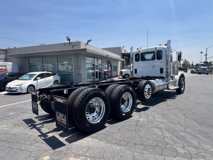 2026 Peterbilt 589-16
