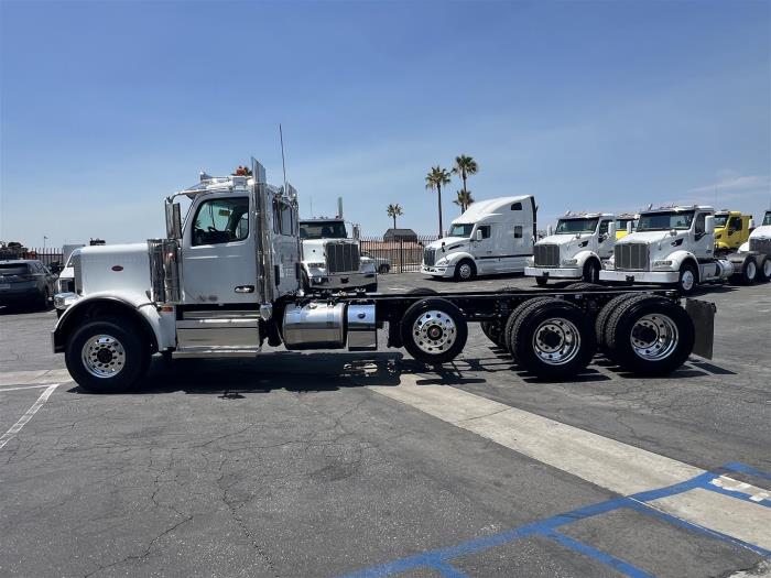 2026 Peterbilt 589-19