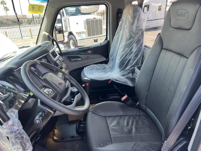2026 Peterbilt 589-31