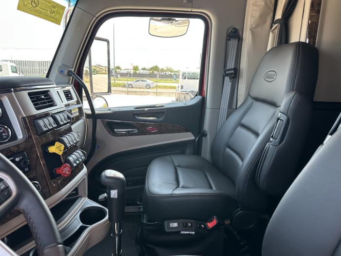 2026 Peterbilt 589-14