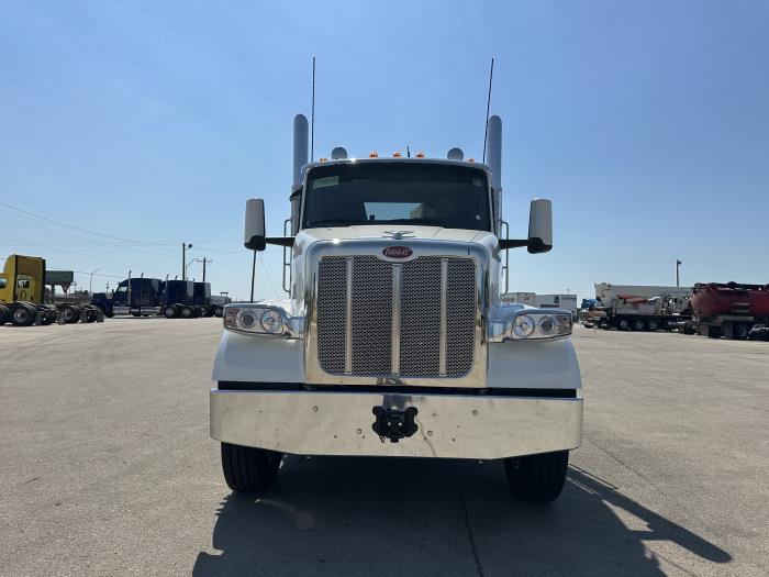 2026 Peterbilt 567-2