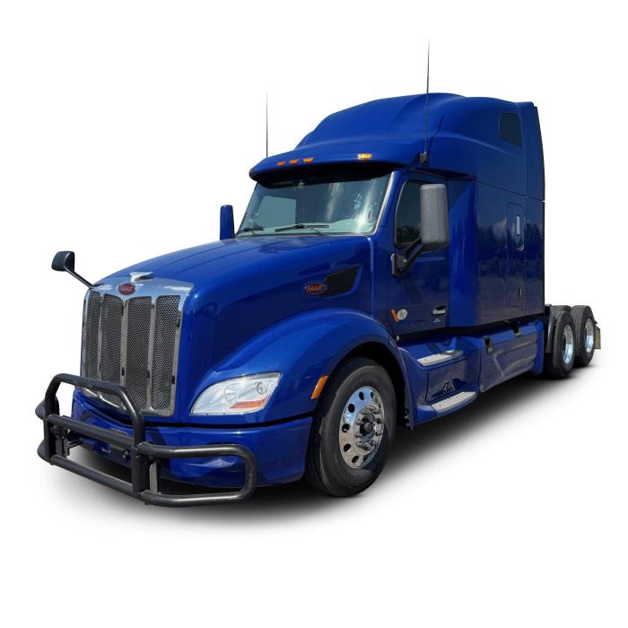 2022 Peterbilt 579-0