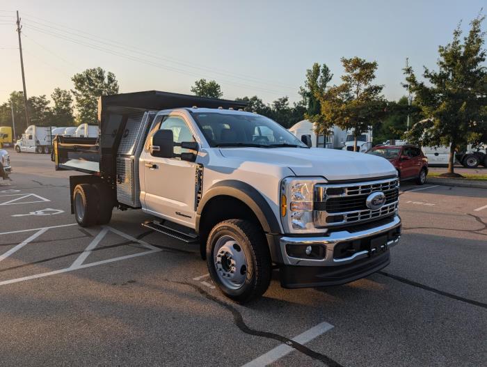 2025 Ford F-450-4