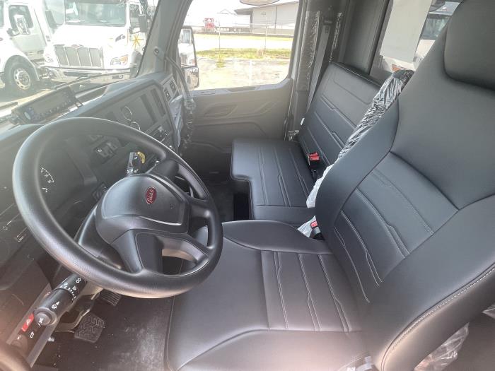 2025 Peterbilt 536-14