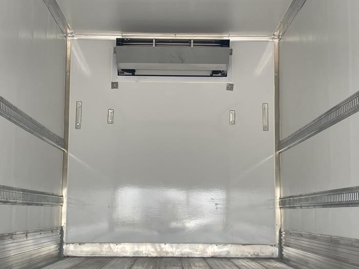 2025 Peterbilt 536-25