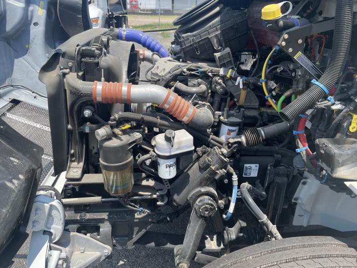 2025 Peterbilt 536-20