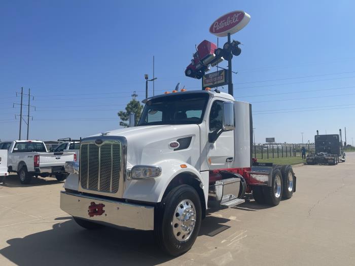 2022 Peterbilt 567-1