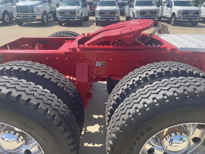 2022 Peterbilt 567-6