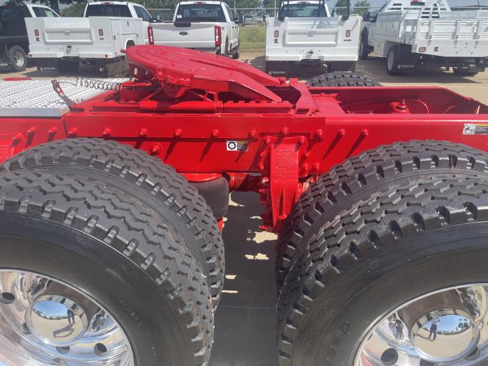 2022 Peterbilt 567-12