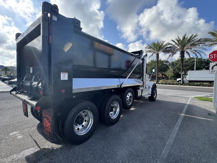 2026 Peterbilt 567-6