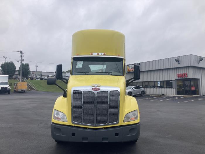 2021 Peterbilt 579-2
