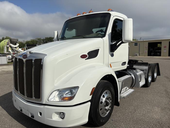 2018 Peterbilt 579-1