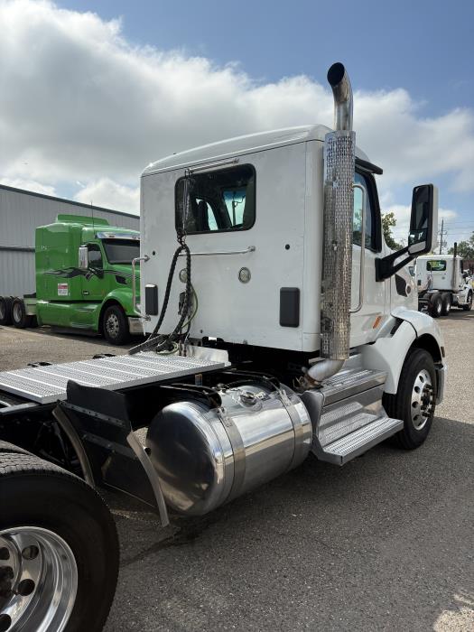 2018 Peterbilt 579-5