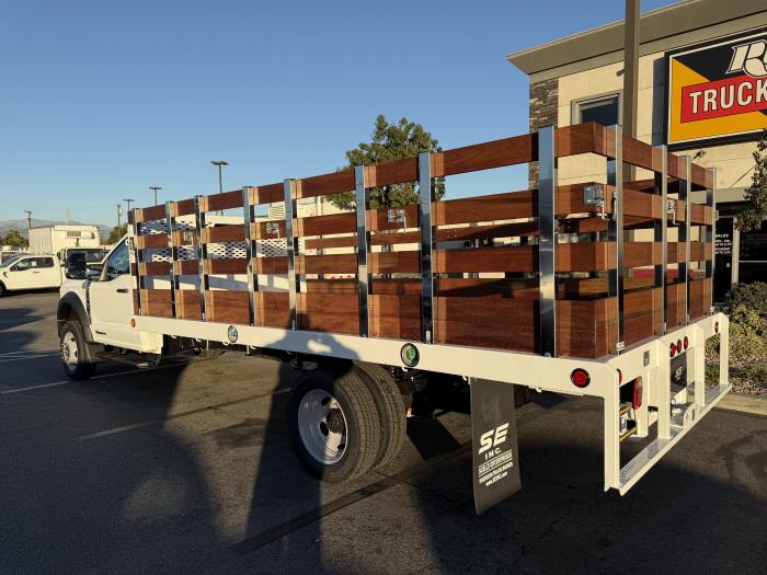 2025 Ford F-550 XL photo 3