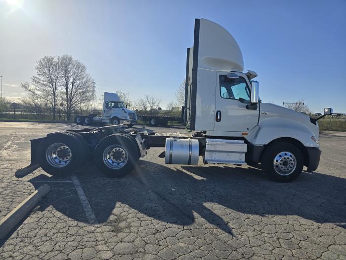 2020 International LT625 LT photo 4