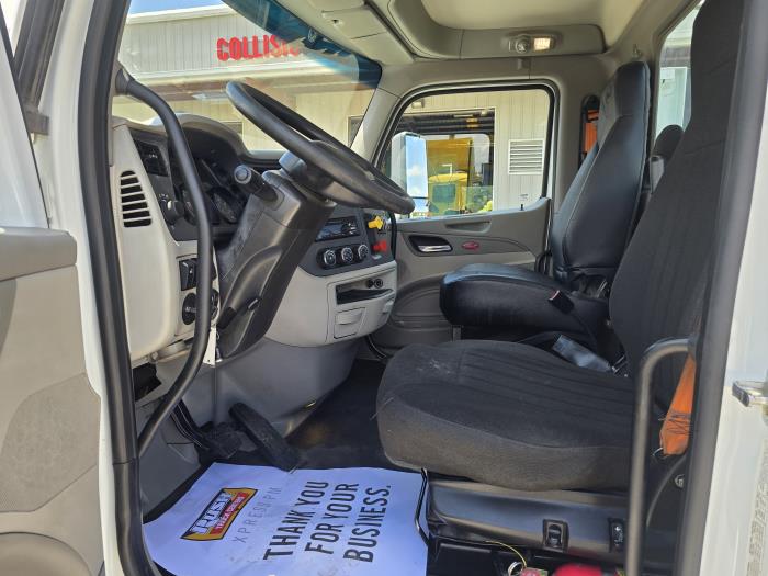 2021 Peterbilt 579-9