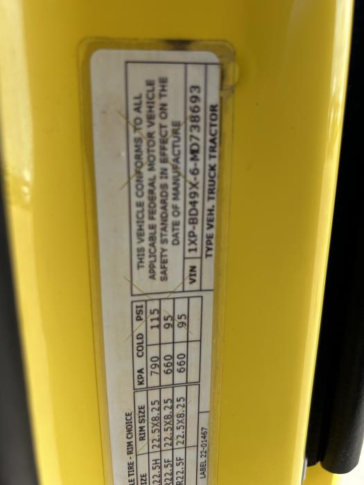 2021 Peterbilt 579-27