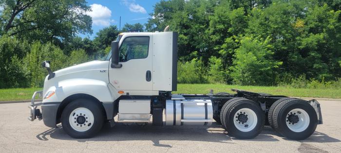 2022 International LT625-2
