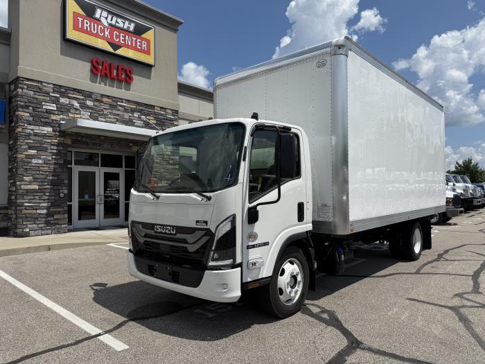 2025 Isuzu NPR-XD-1