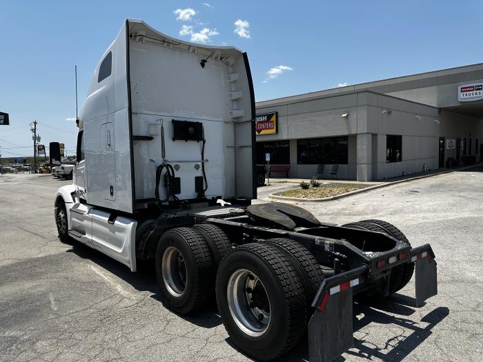 2022 Peterbilt 579-5