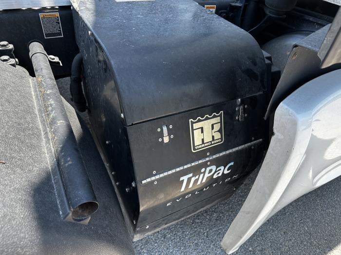 2022 Peterbilt 579-8