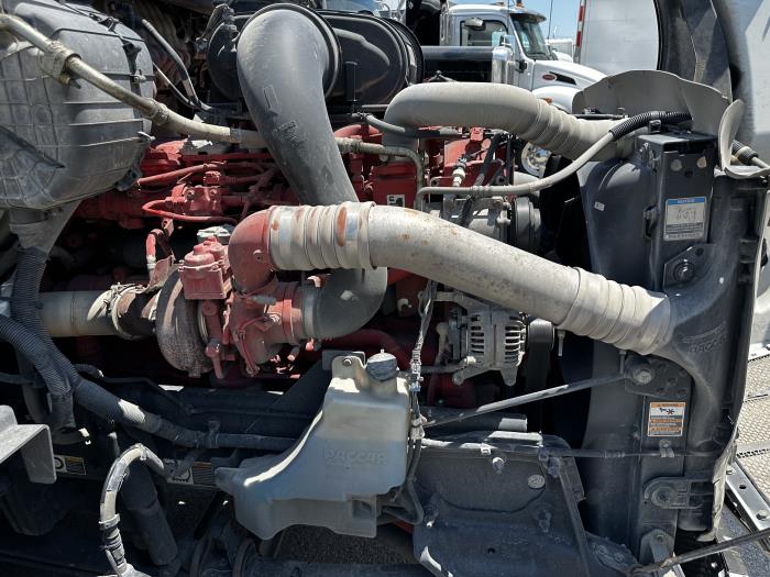 2022 Peterbilt 579-10