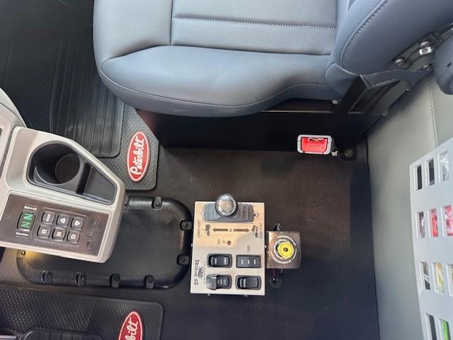 2026 Peterbilt 567-15