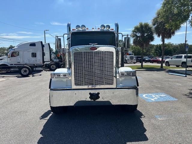 2026 Peterbilt 589-8