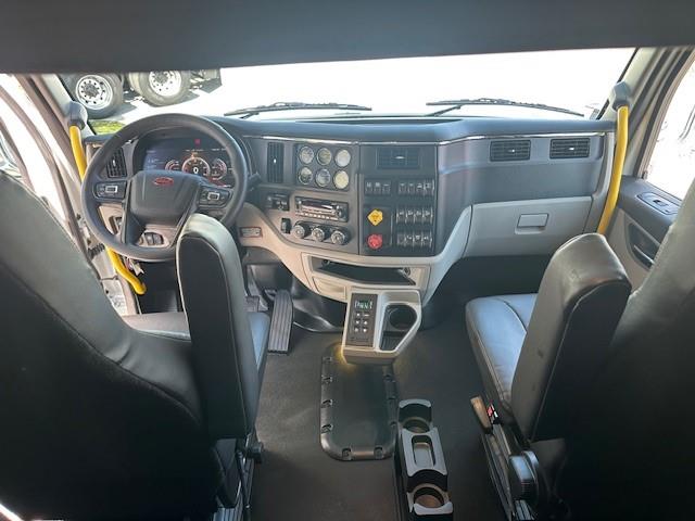 2026 Peterbilt 589-21