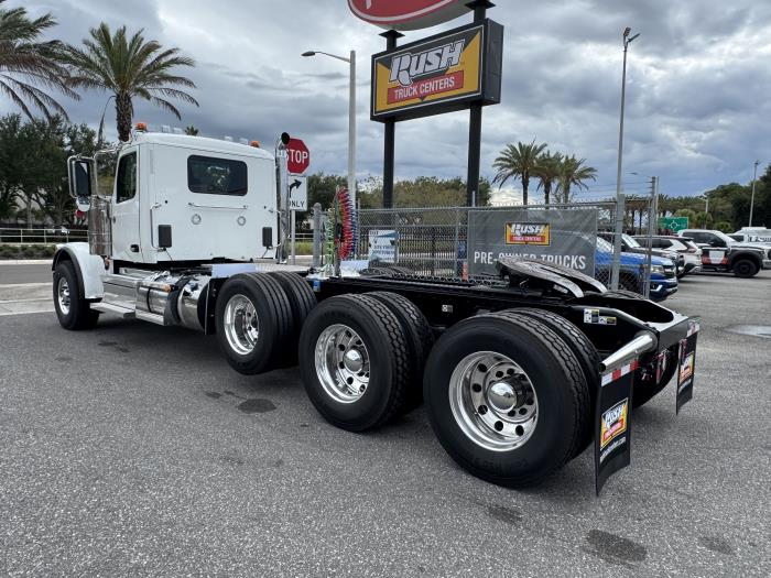 2026 Peterbilt 589-3