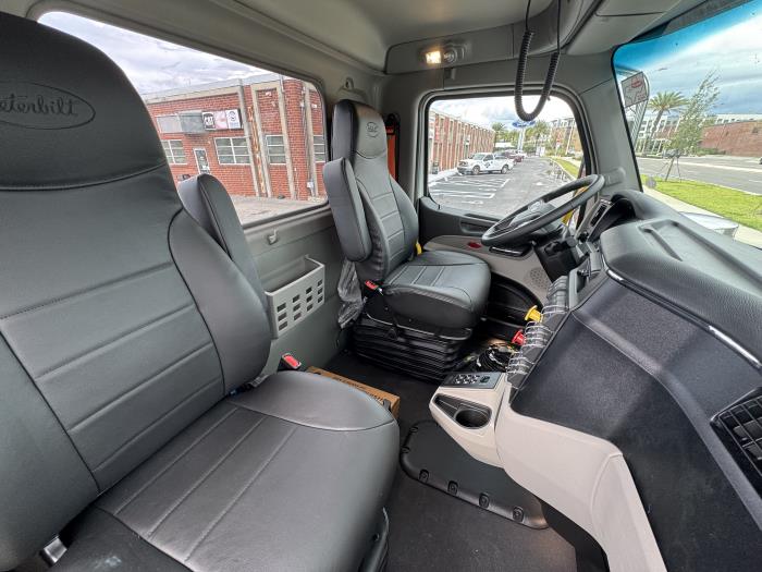 2026 Peterbilt 589-15