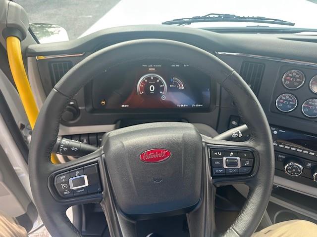 2026 Peterbilt 589-12