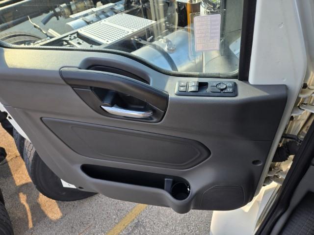 2020 International MV607-12