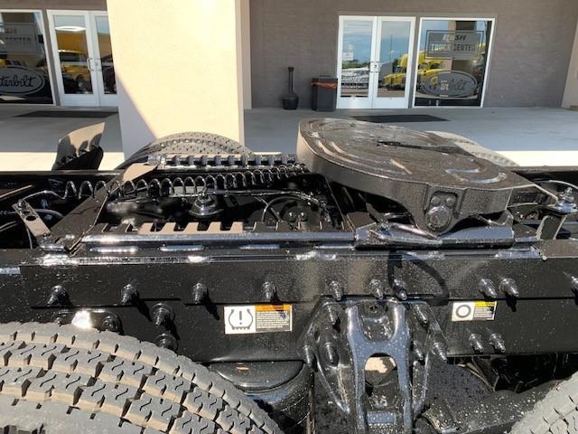 2023 Peterbilt 579-6