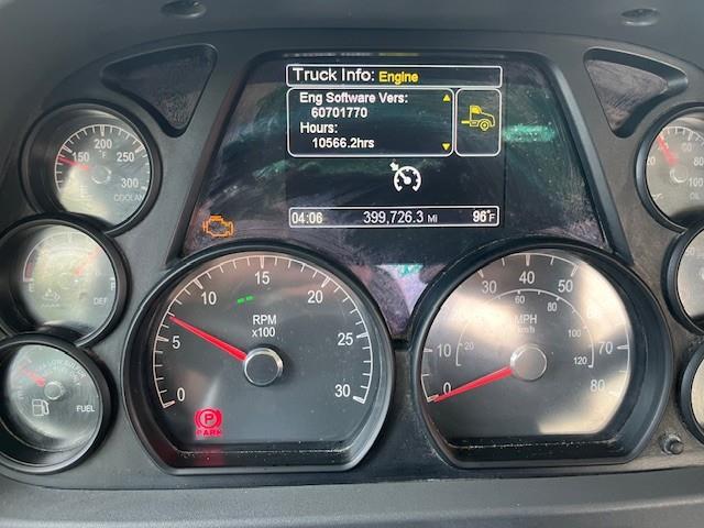 2020 Peterbilt 567-2