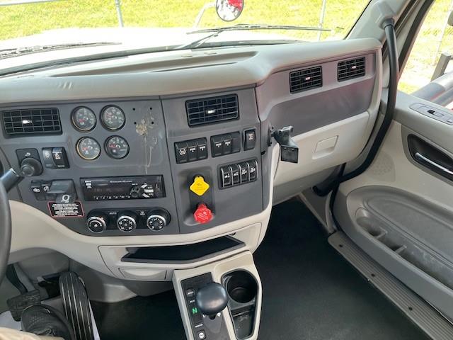 2020 Peterbilt 567-3