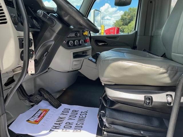 2020 Peterbilt 567-7