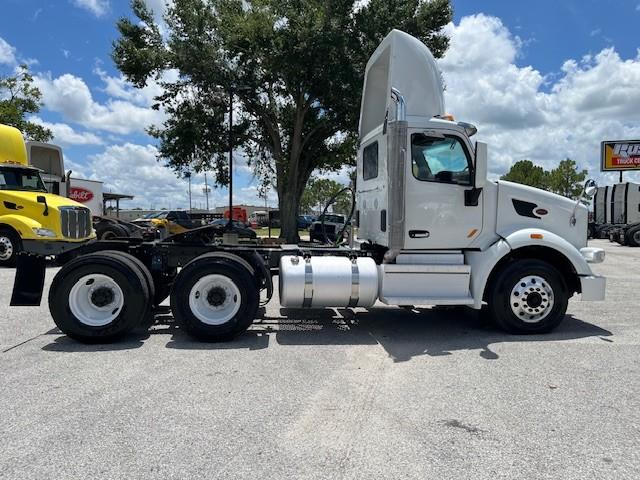 2020 Peterbilt 567-14