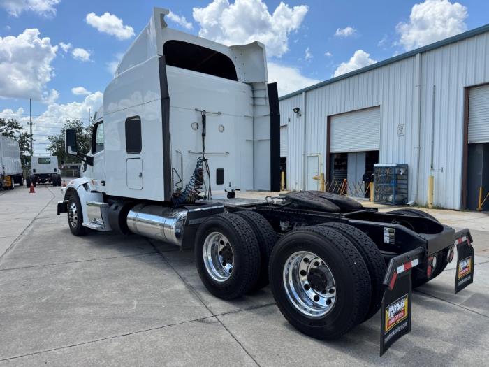 2022 Peterbilt 567-7