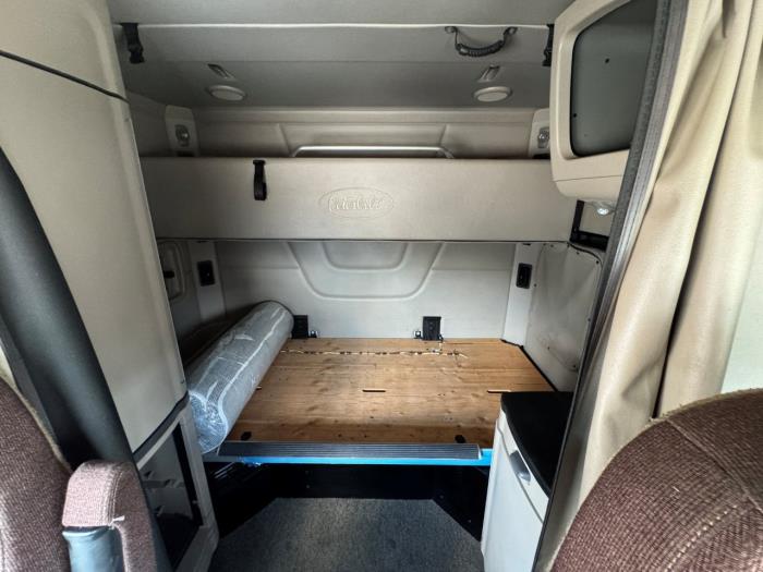 2022 Peterbilt 567-13