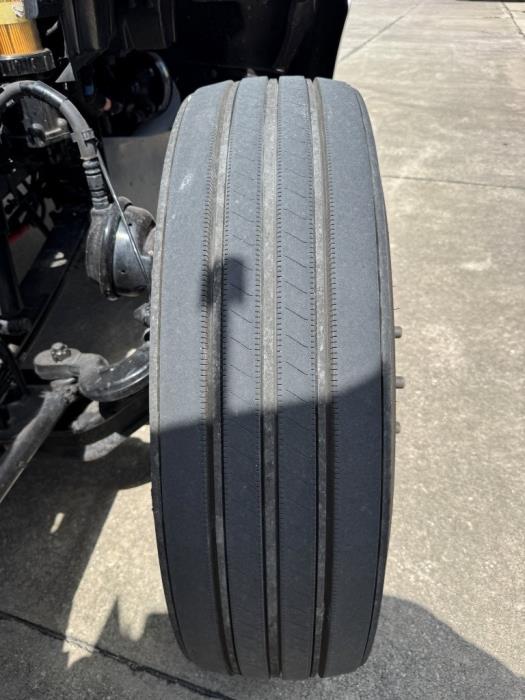 2022 Peterbilt 567-18