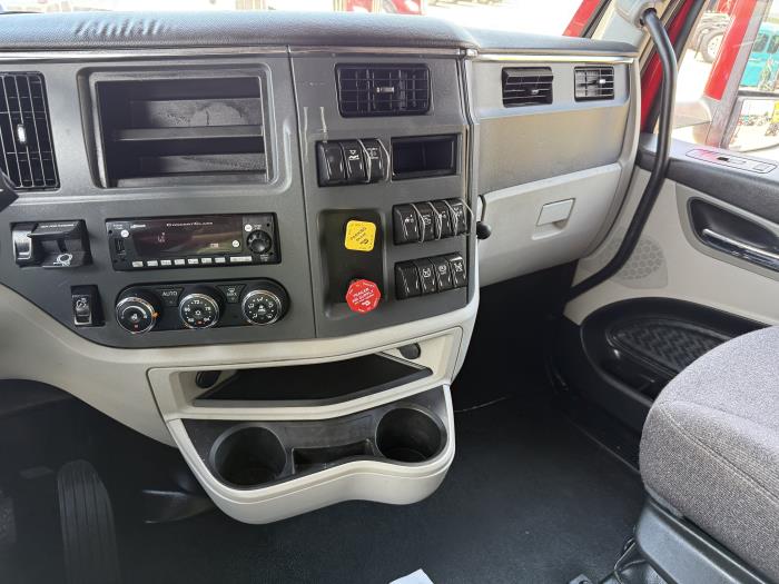 2024 Peterbilt 579-2