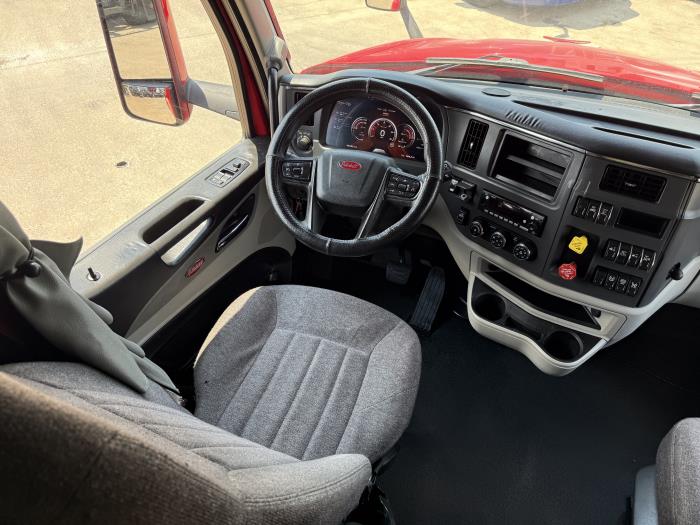 2024 Peterbilt 579-11