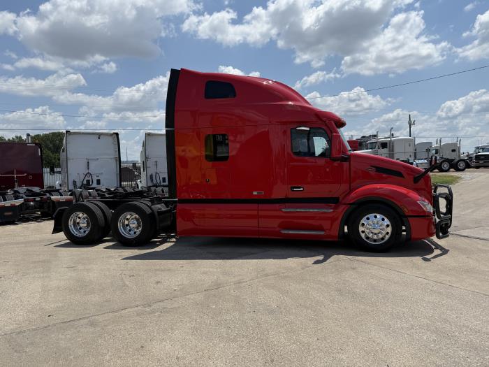 2024 Peterbilt 579-12