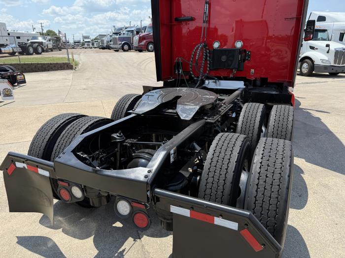2024 Peterbilt 579-16