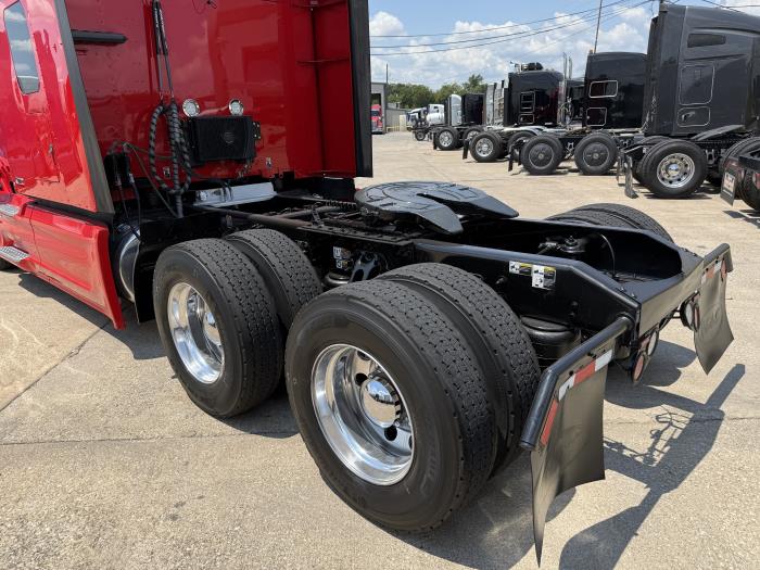 2024 Peterbilt 579-18